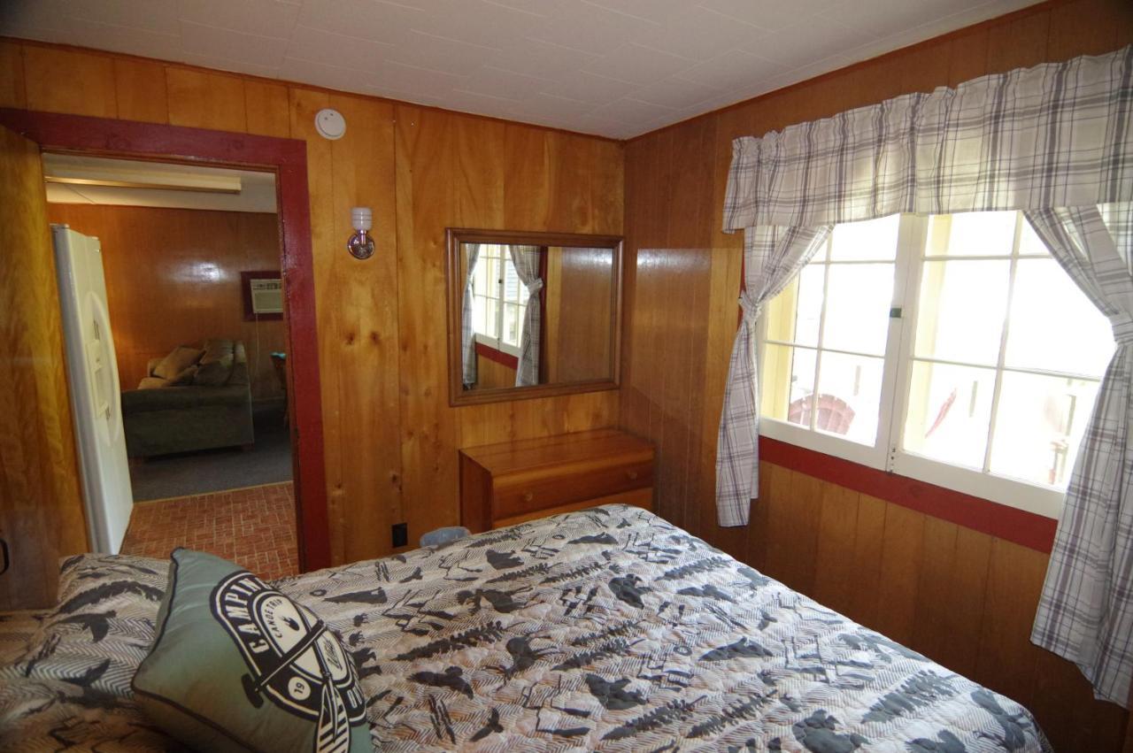 Cramers Point Motel&Cottages Lake George Exteriör bild