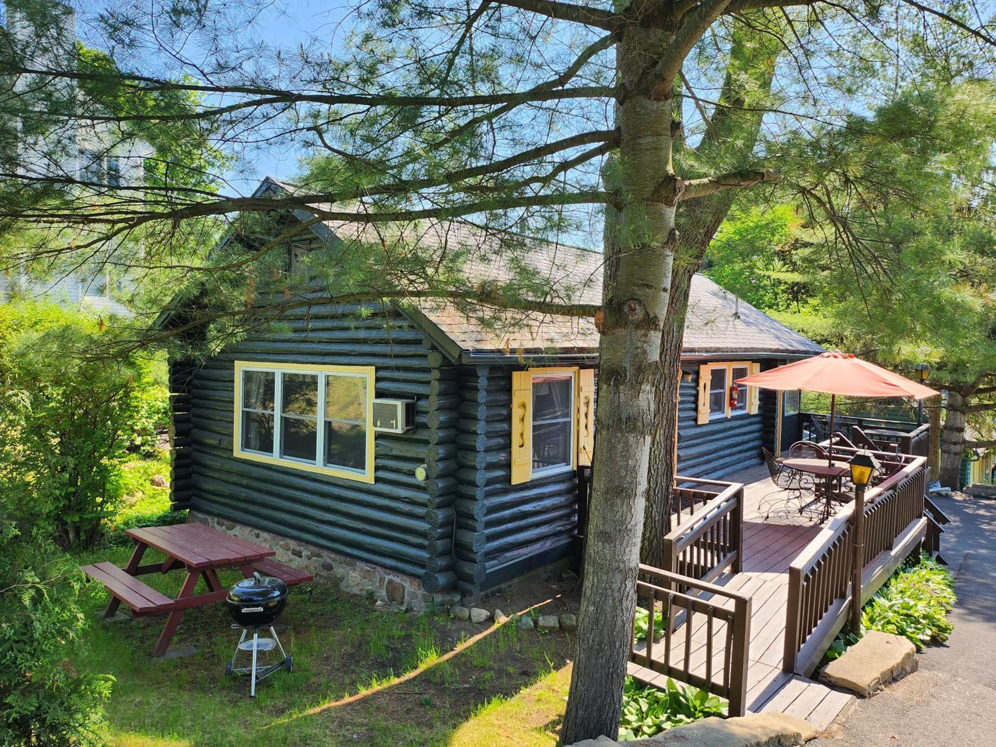 Cramers Point Motel&Cottages Lake George Exteriör bild